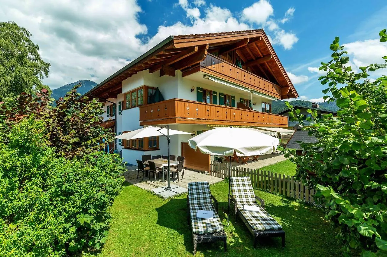ウンターヴォッセンHaus Am Balsbergアパートメント ウンターヴォッセン